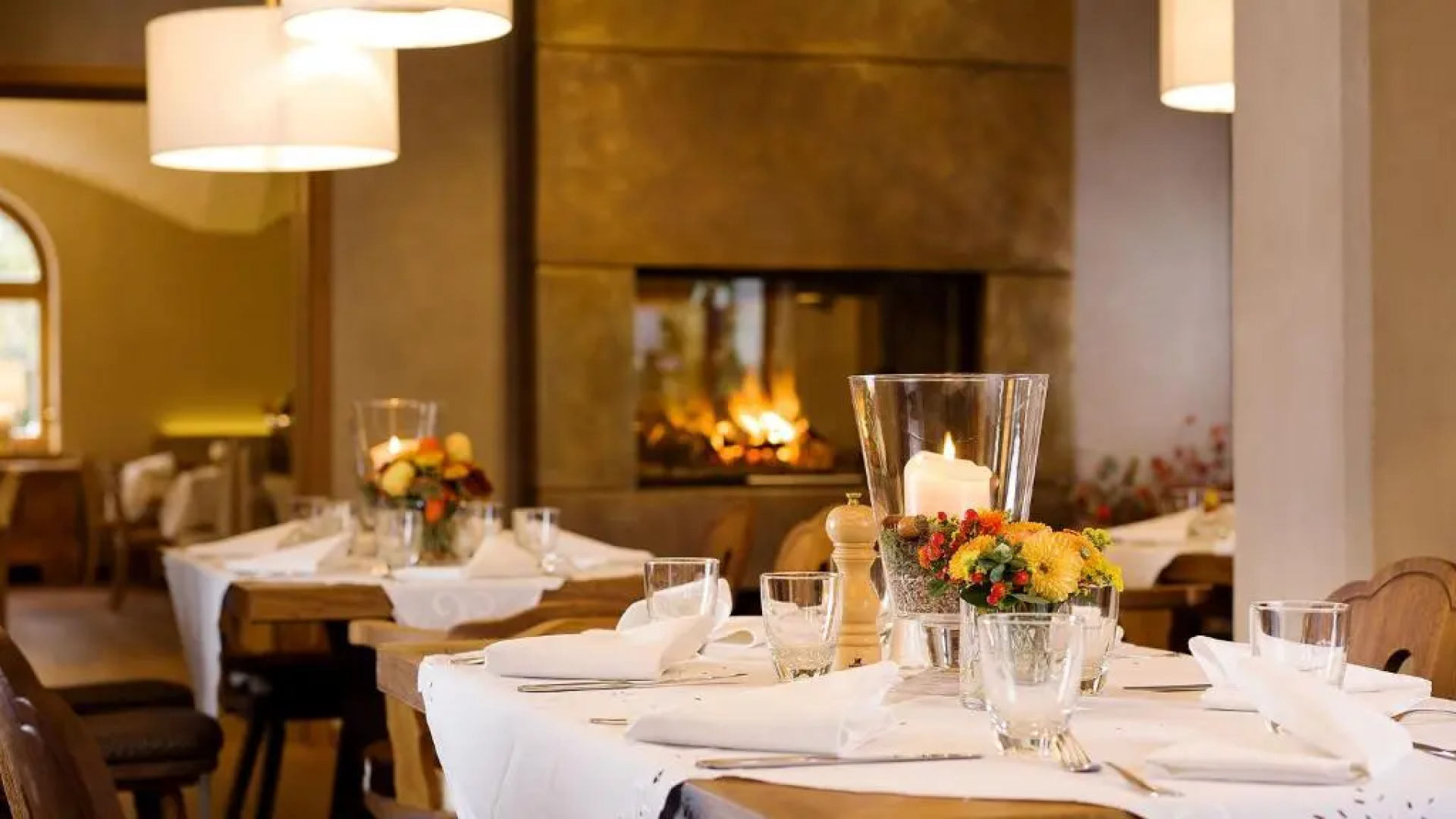 Bauer Hotel & Restaurant