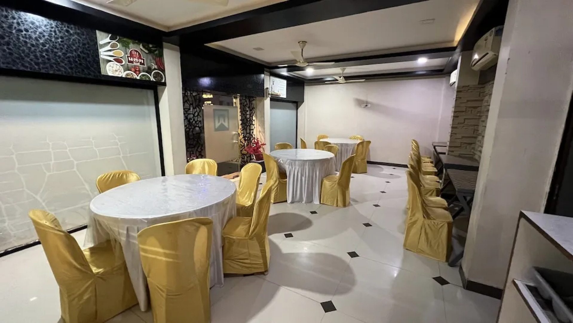 Hotel Vandana Palace