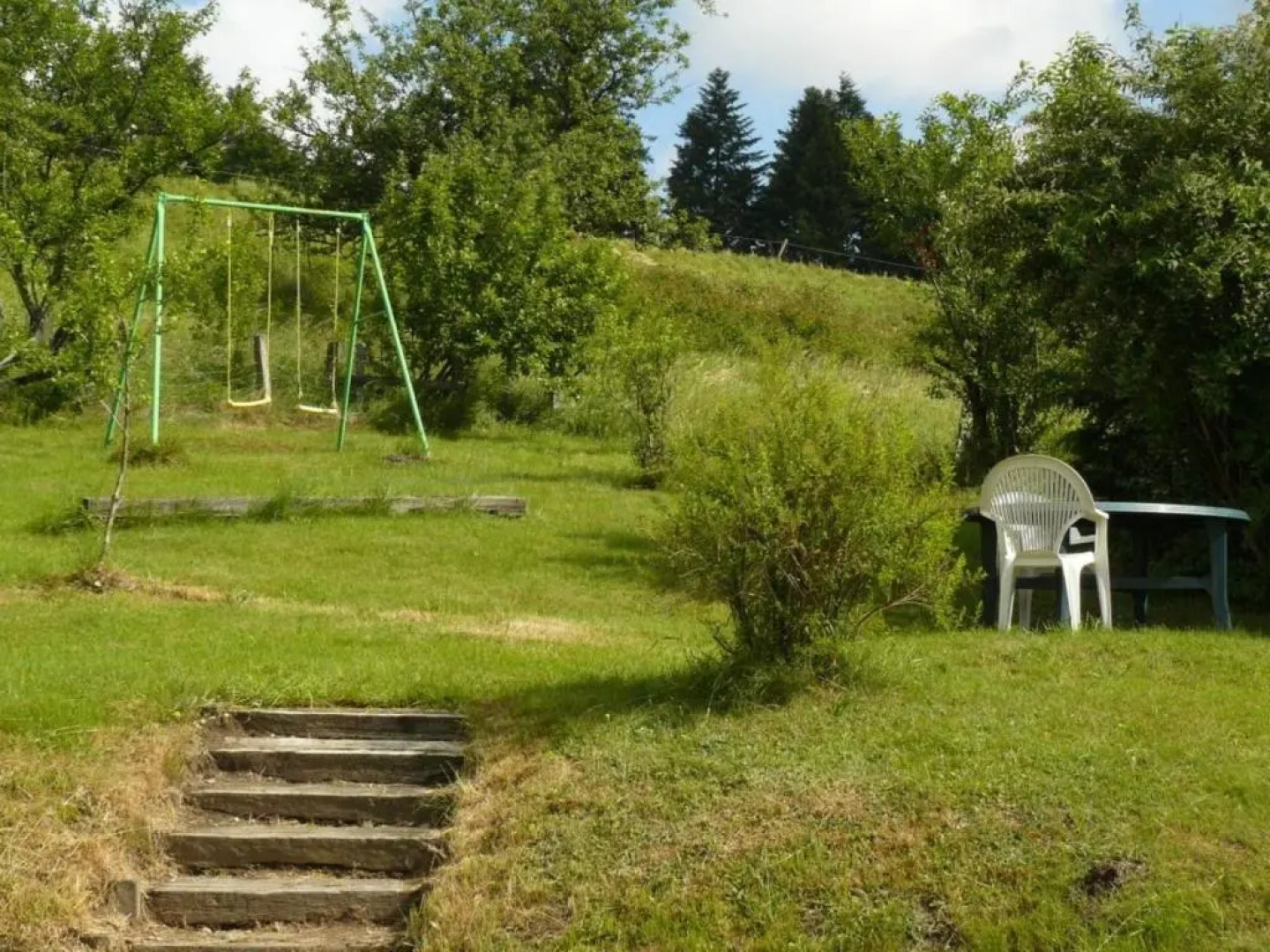 Gîte Cleurie, 4 pièces, 5 personnes - FR-1-589-31