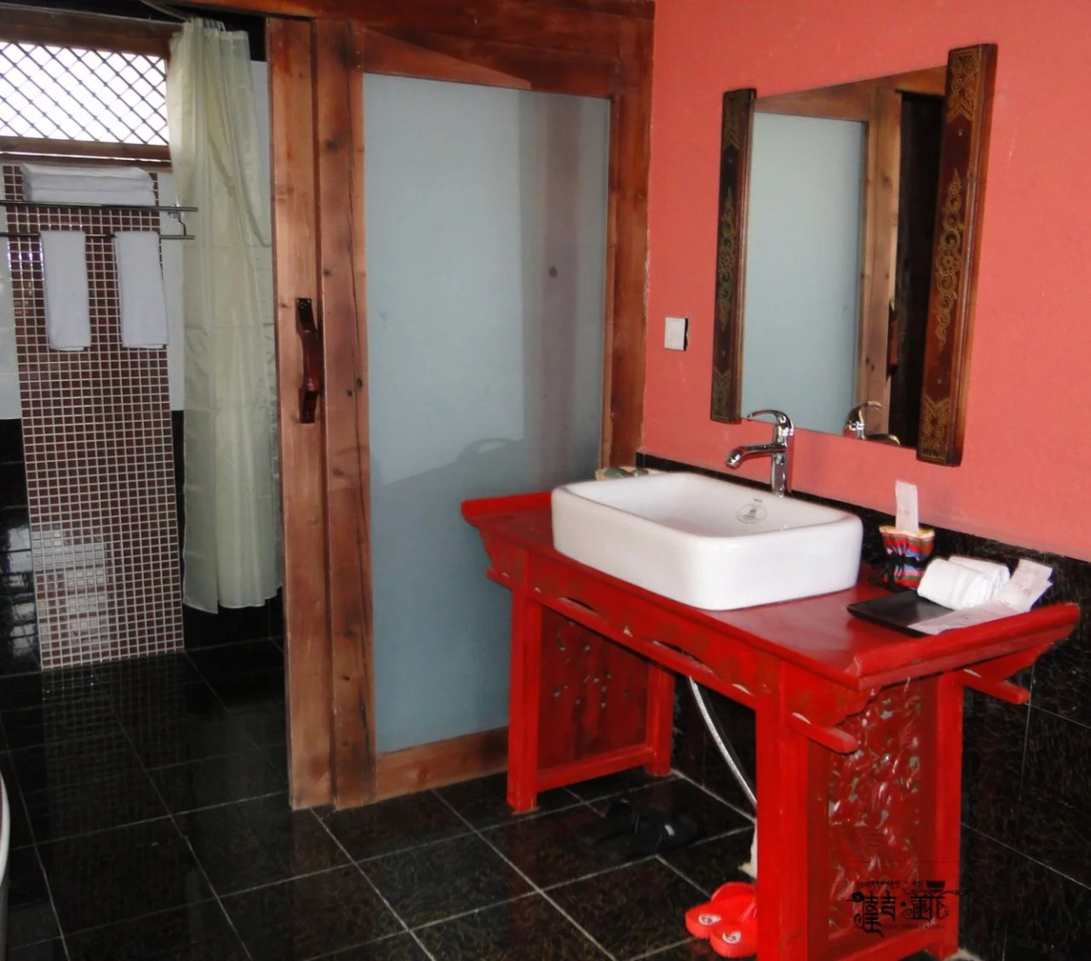 Shangri-La Eight Symbole Lotus Inn