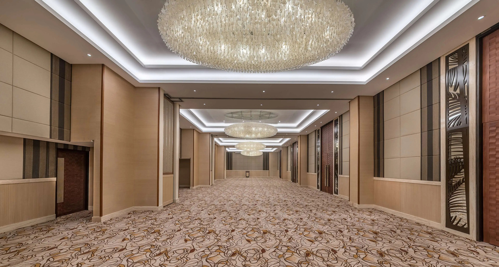 Best Western Plus The Ivywall Hotel - Palawan