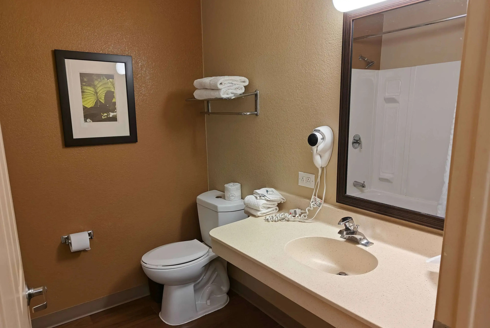 Hawthorn Extended Stay by Wyndham DFW Airport North