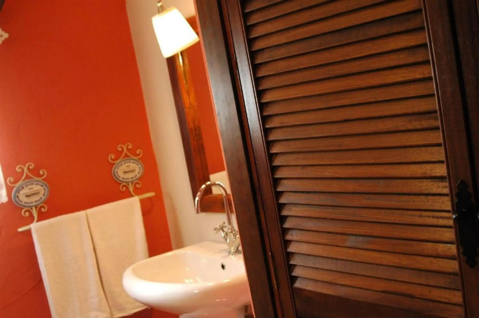 4 bedrooms house with shared pool enclosed garden and wifi at Alcaracejos