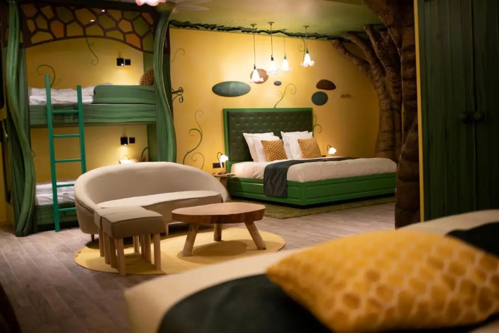 Plopsaland Theater Hotel