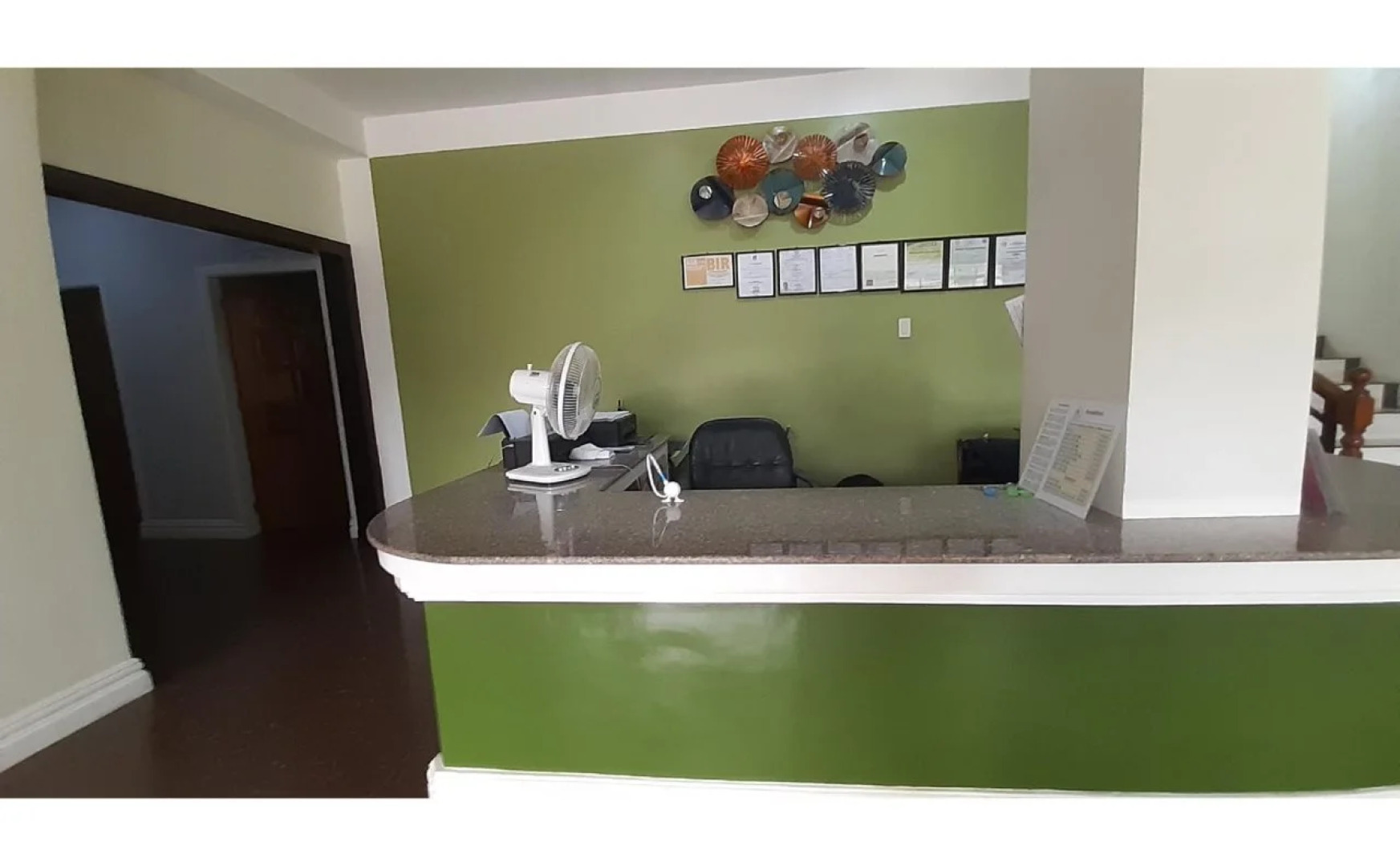 Adelaida Pensionne Hotel