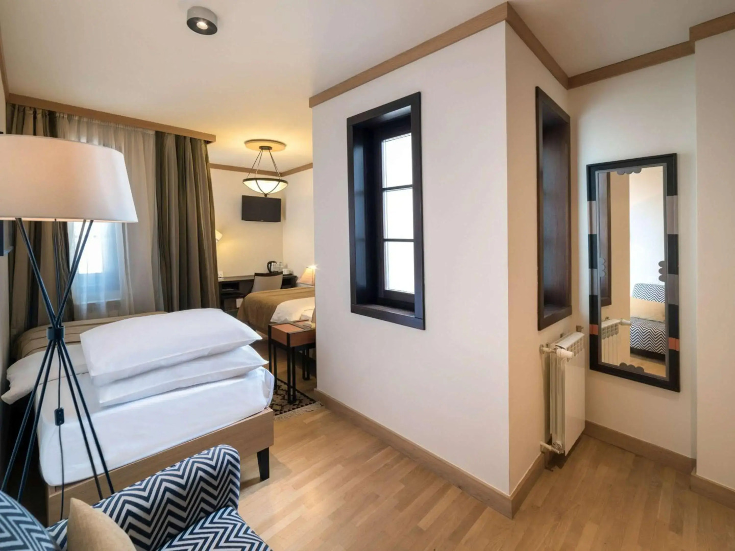 LA VISTA Furano Hills Hot Springs