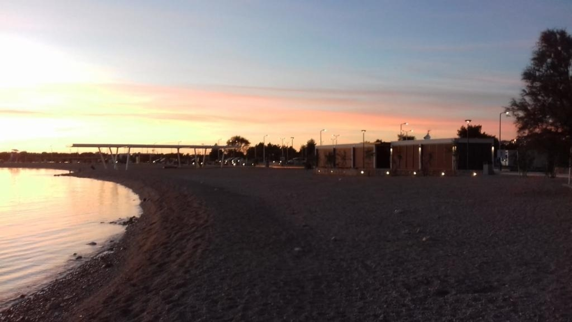 Apartment Vito - 10 m from sea: A1 Brodarica, Riviera Sibenik