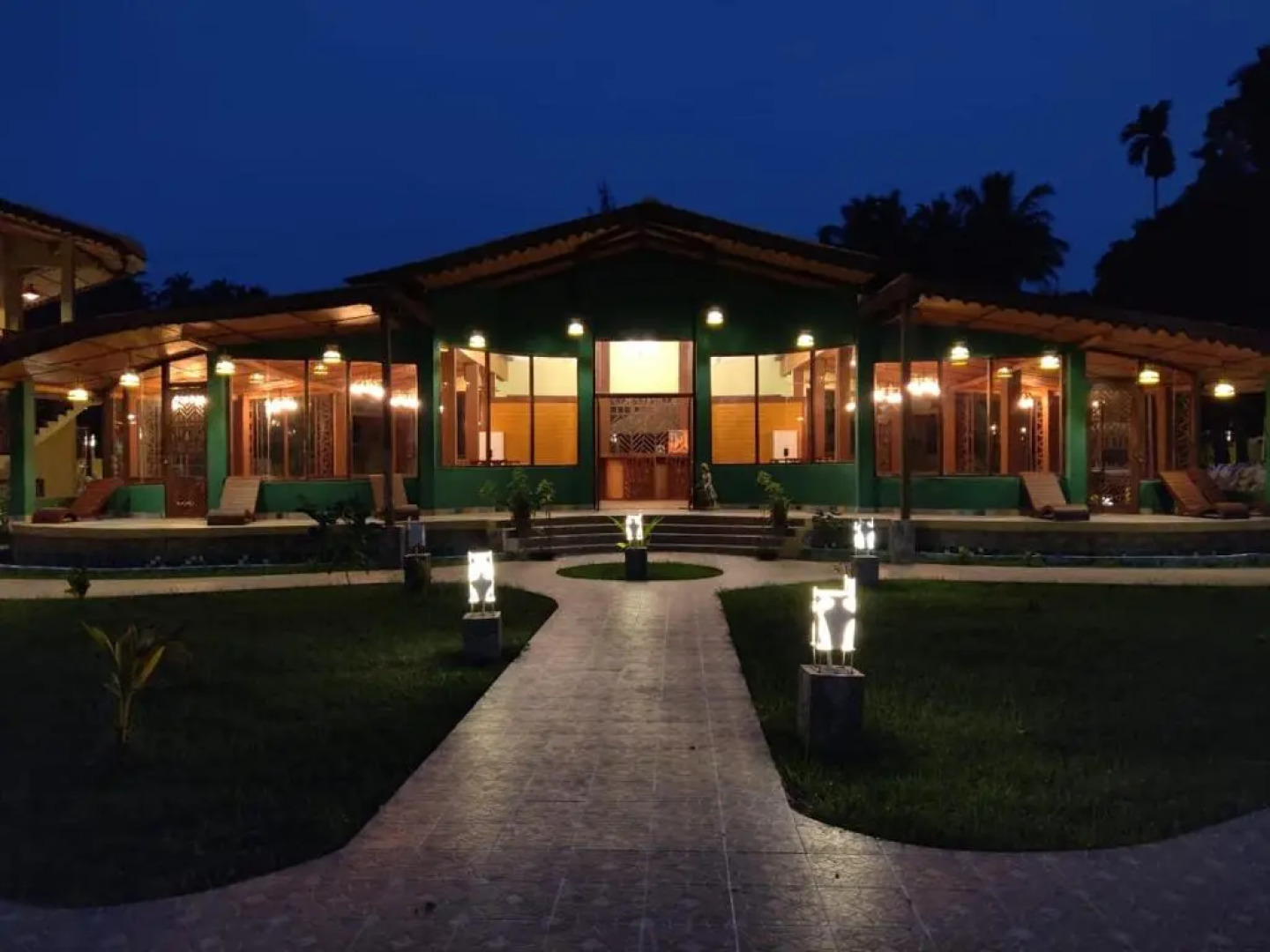 Silver Sand Village Resort