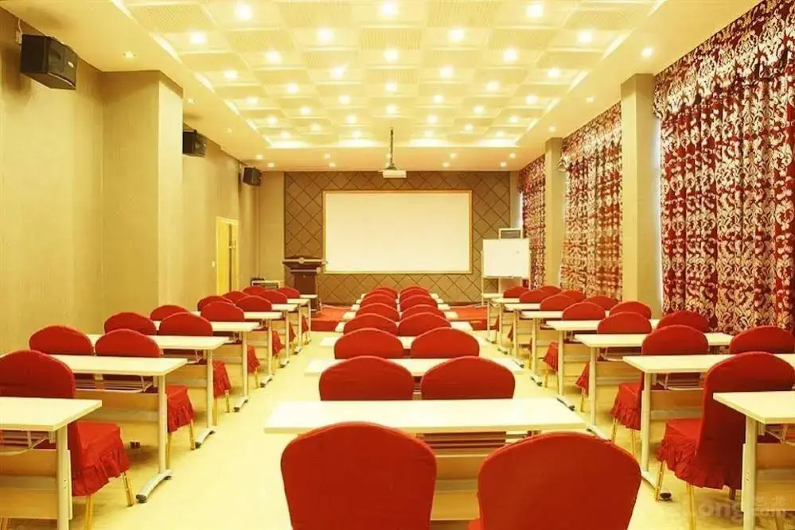 Tianlun Huangchao Fashion Hotel