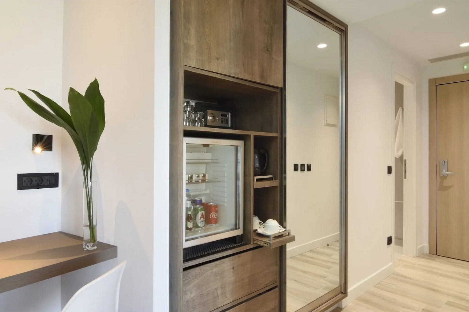 Отель Poseidon Athens