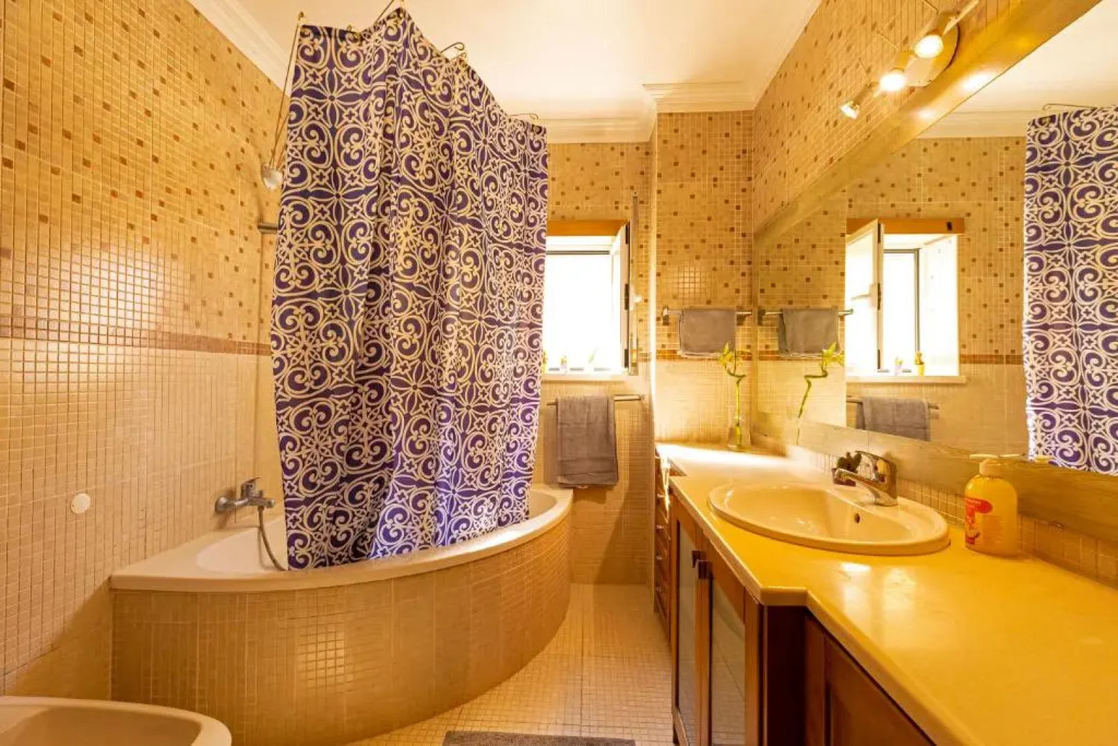 Pineapple Surf House - Hostel