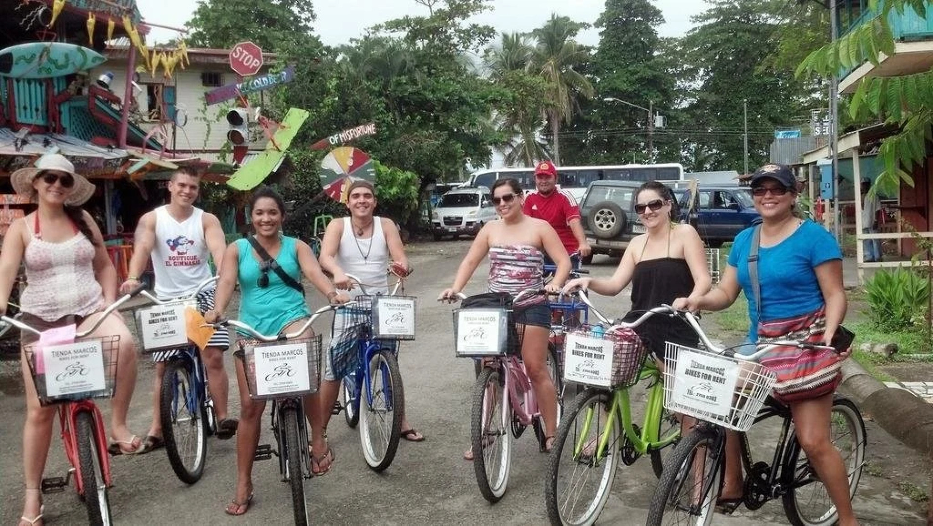Cabina Tienda Marcos