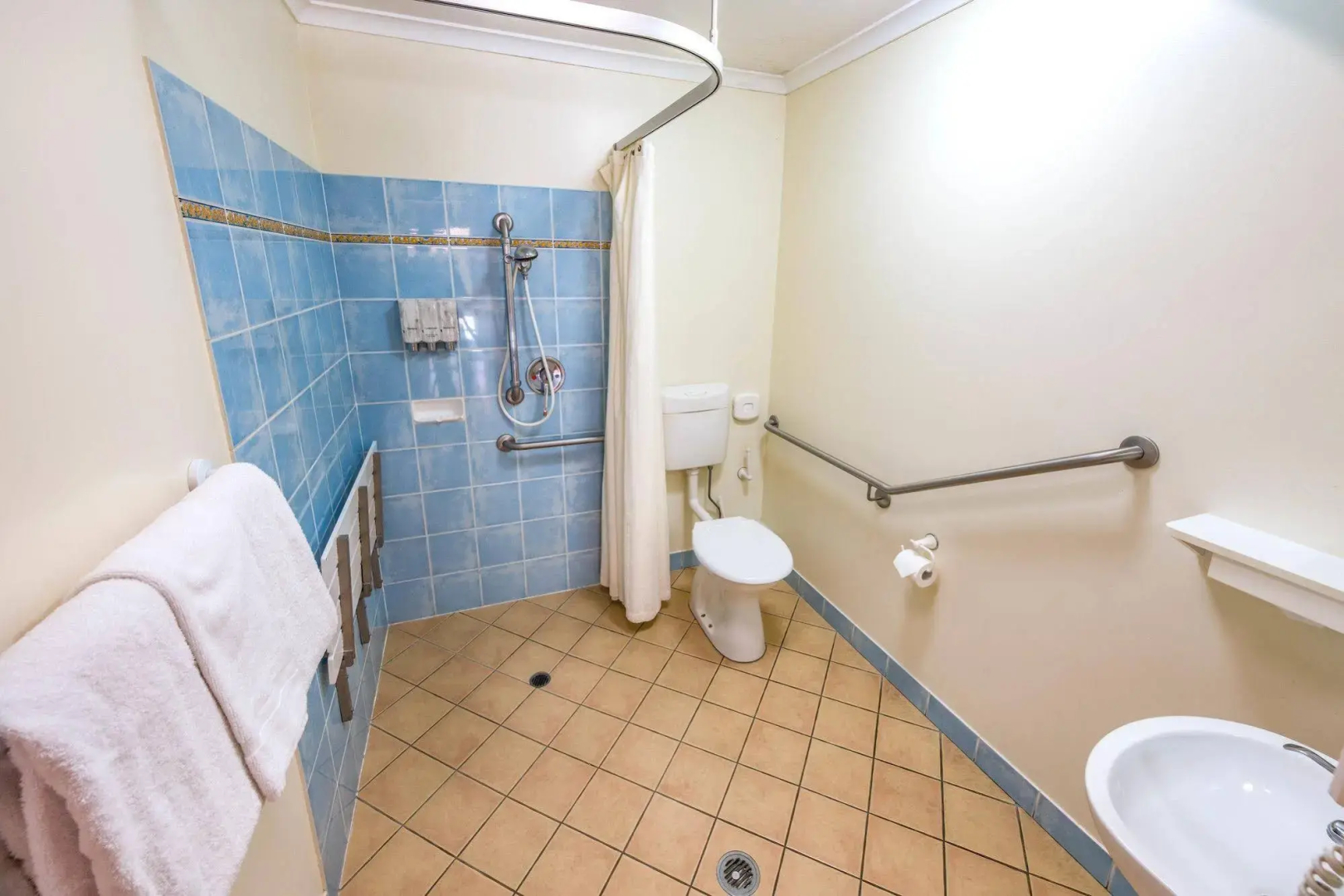 Villa Mirasol Motor Inn