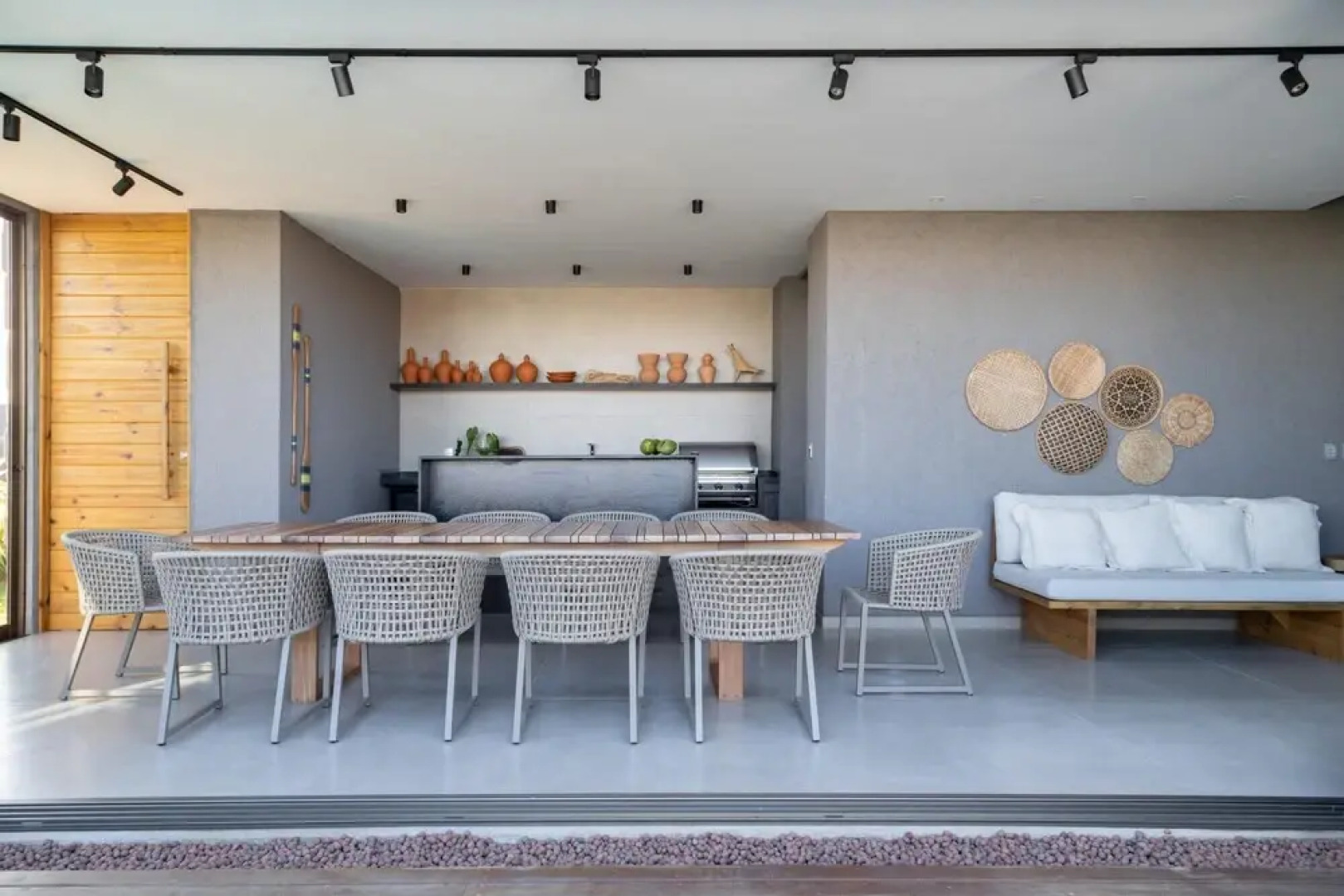 Magn Fica Casa com rea Gourmet Piscina e Jacuzzi