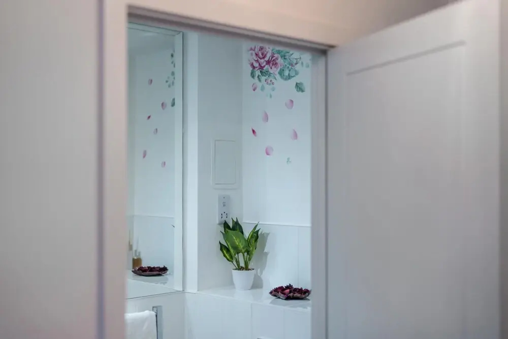 Windsor Luxury Studio Apartment