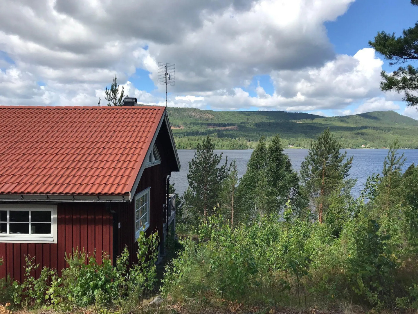 Ski, Sauna, and Scandinavian Serenity Chalet