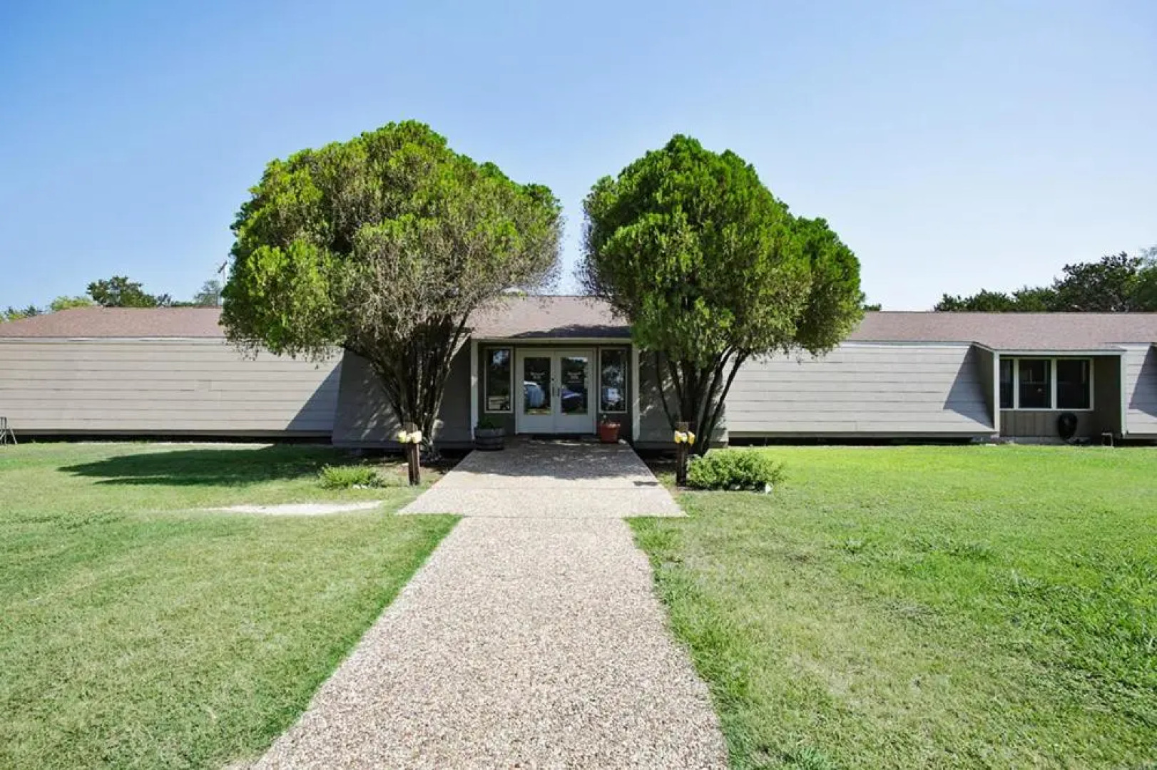 Lake Whitney Camping Resort Cabin 1