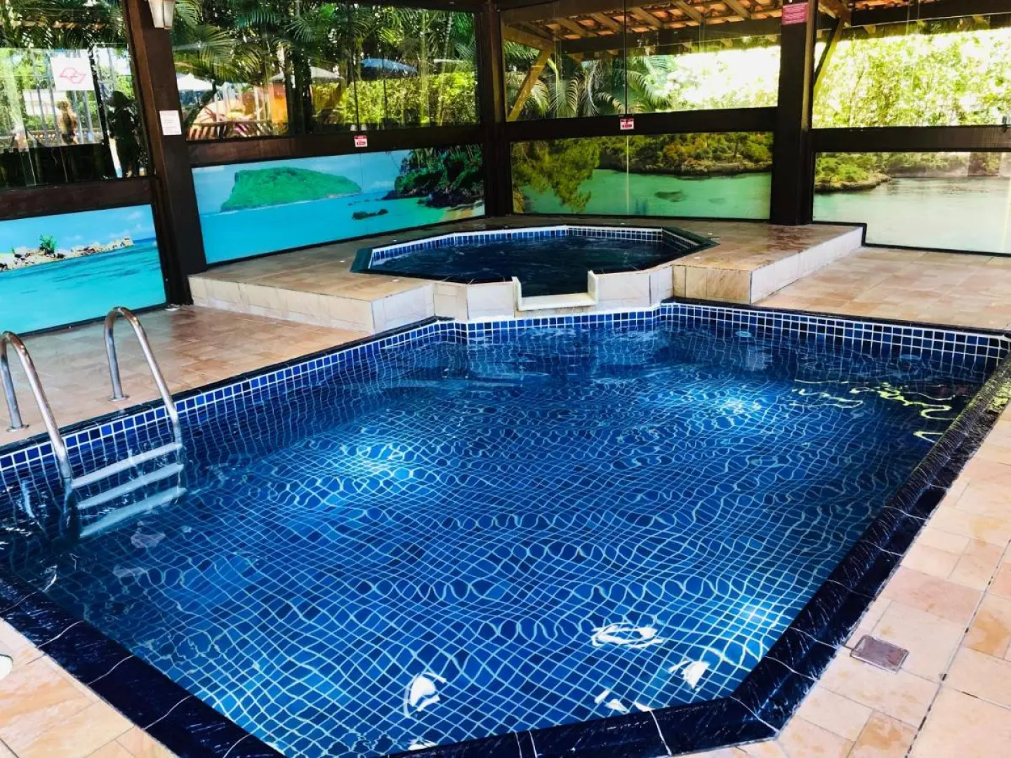 Hotel Bosques do Massaguacu