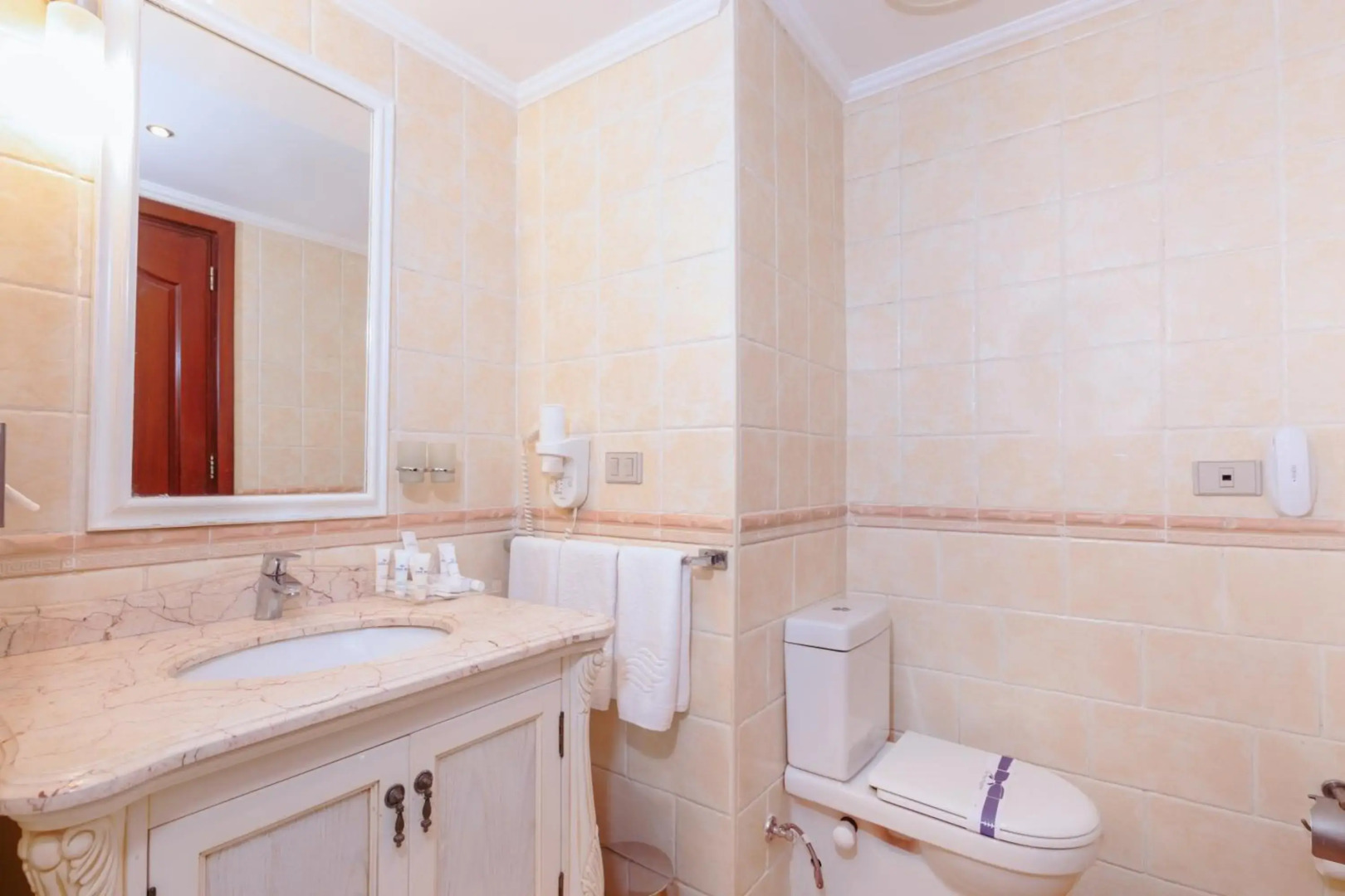 Coral Sea Beach & Aqua Park