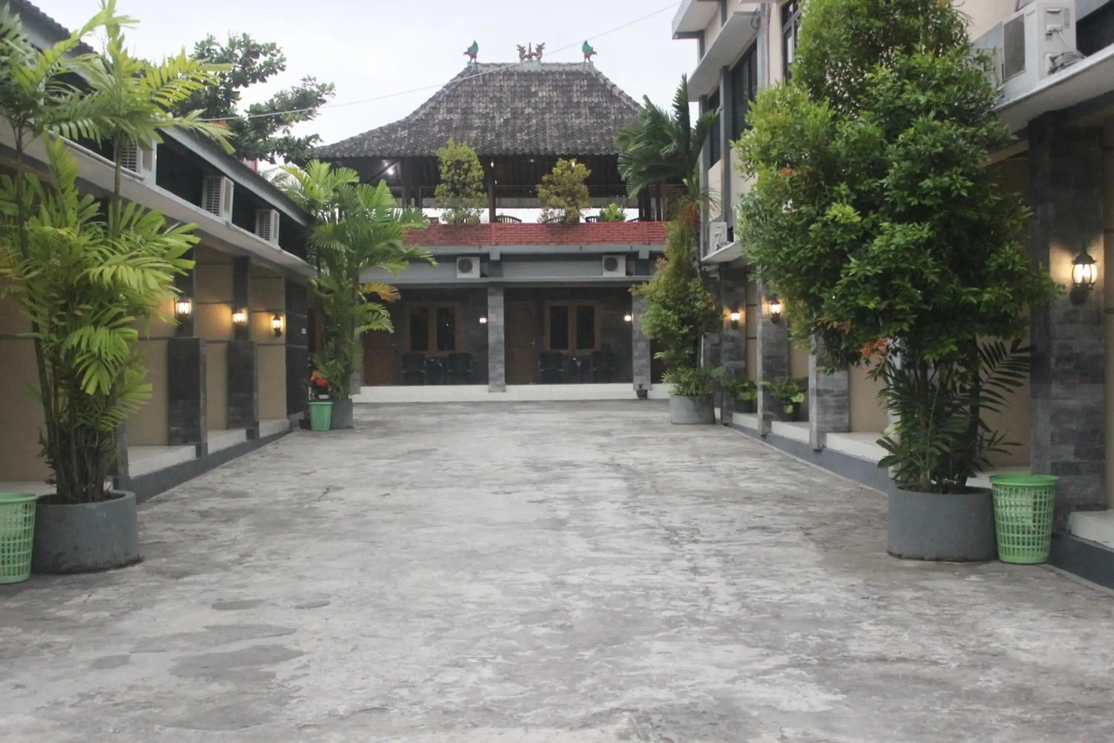 Cyka Raya Hotel
