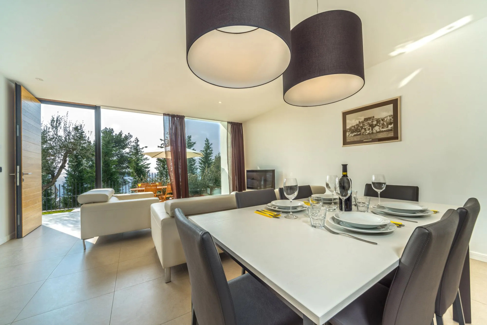 Golden Rays Luxury Apartments