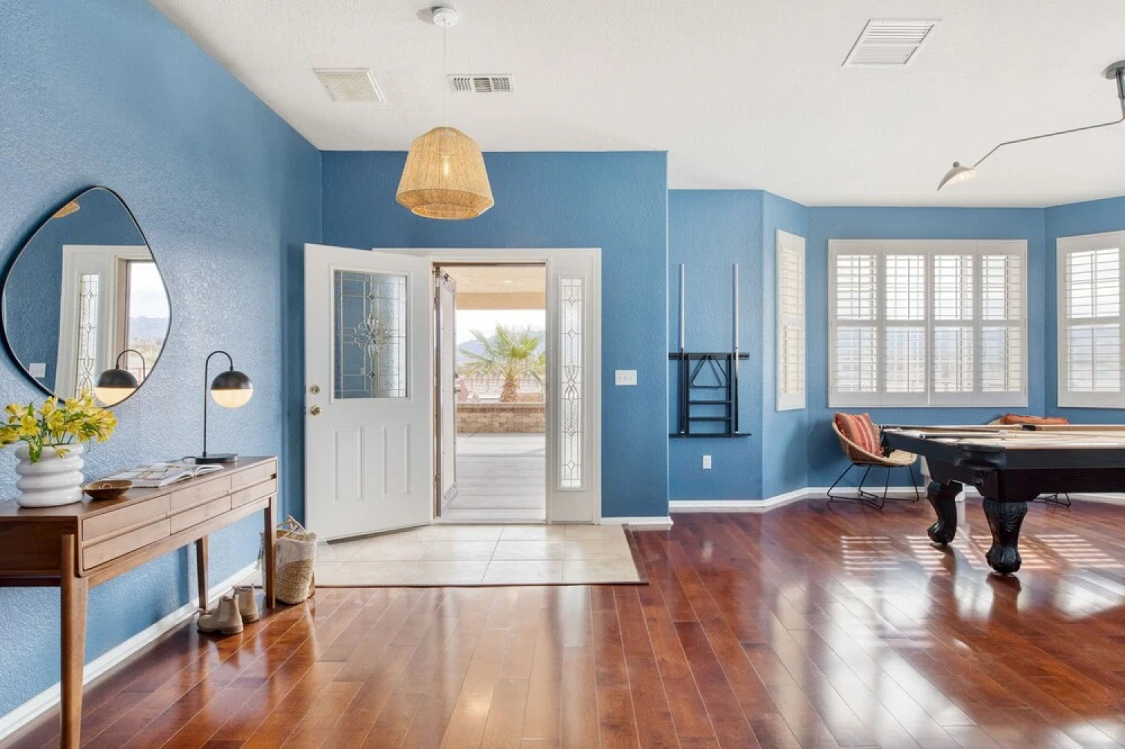 Salton by Avantstay Luxury Desert Estate w/ A Gorgeous Interior, Pool, Patio & Ping Pong!