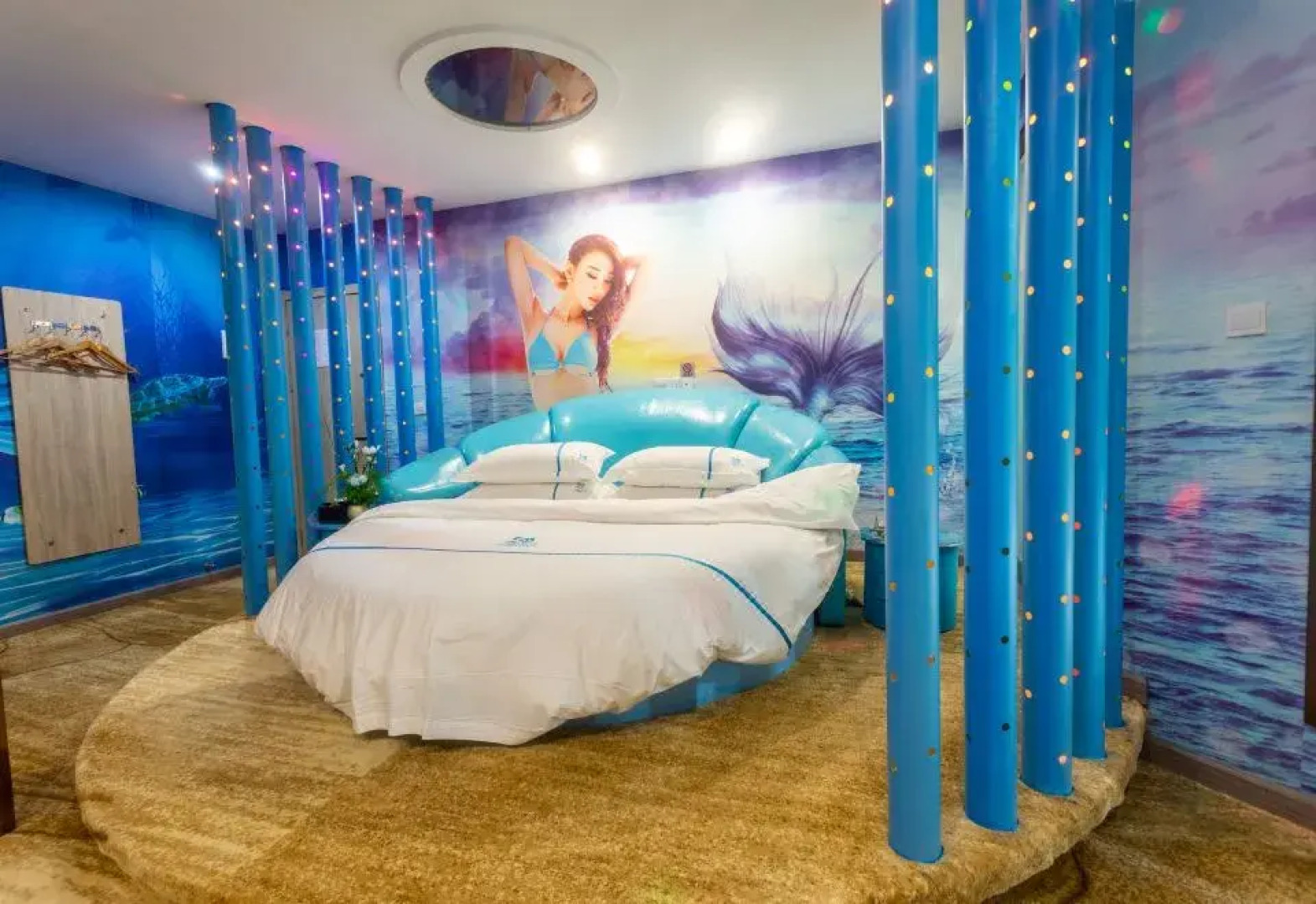 Baihe Hotel (Yangxi West Lake Branch)