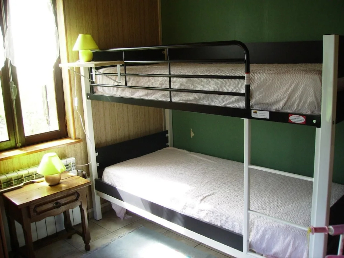 House With 2 Bedrooms in Saint-maurice-aux-forges, With Furnished Gard