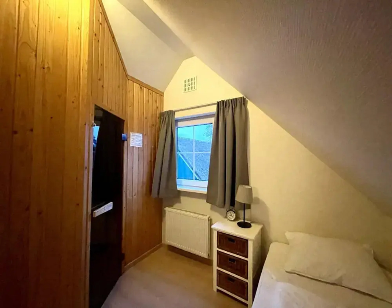 Holiday Home for six Guests