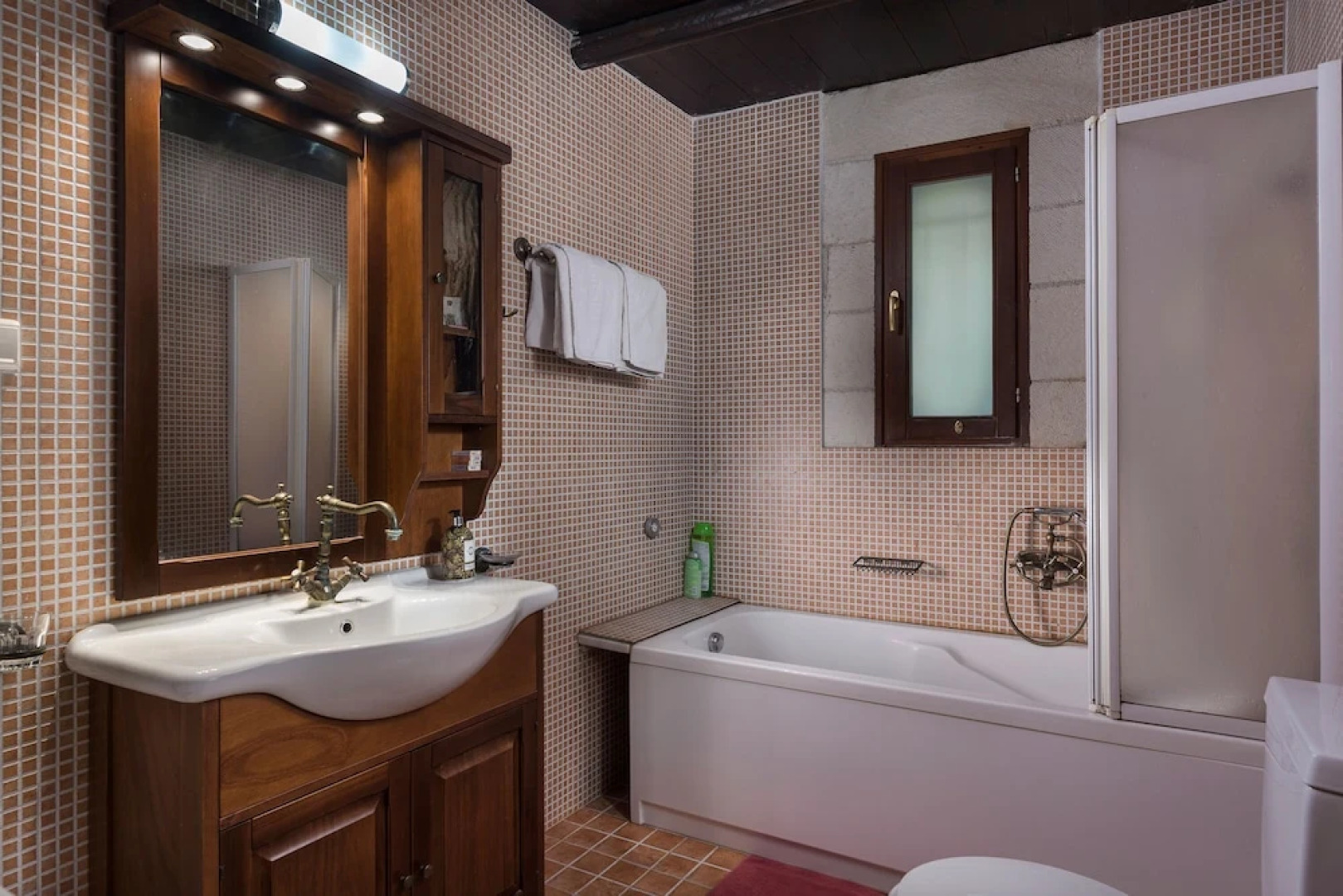 Villa Aloni-traditional Stone Villa With Nice View,pool and Garden