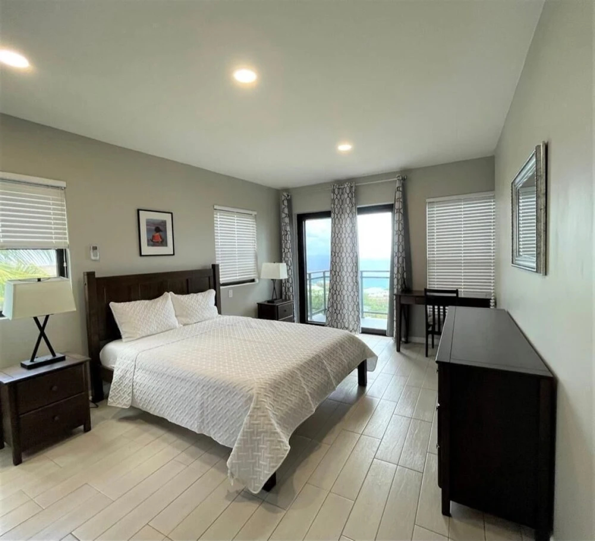 Hillsboro Residence & Suites Condo Hotel