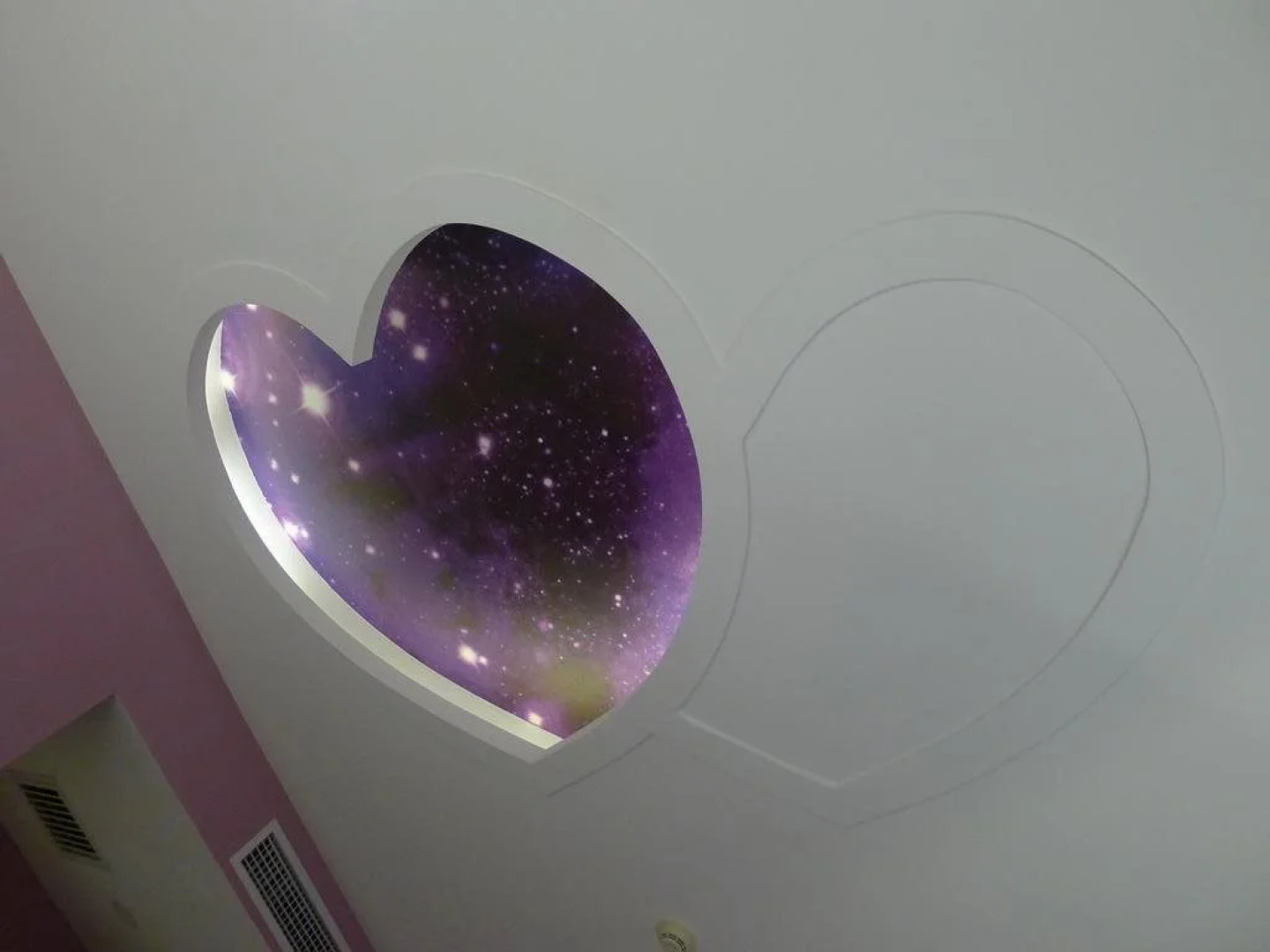 Tai Yuan San Sheng Stone River Couple Hotel