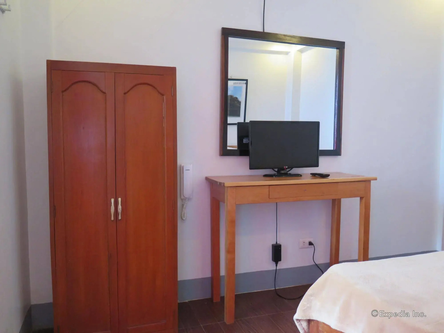 Dayunan El Nido Tourist Inn