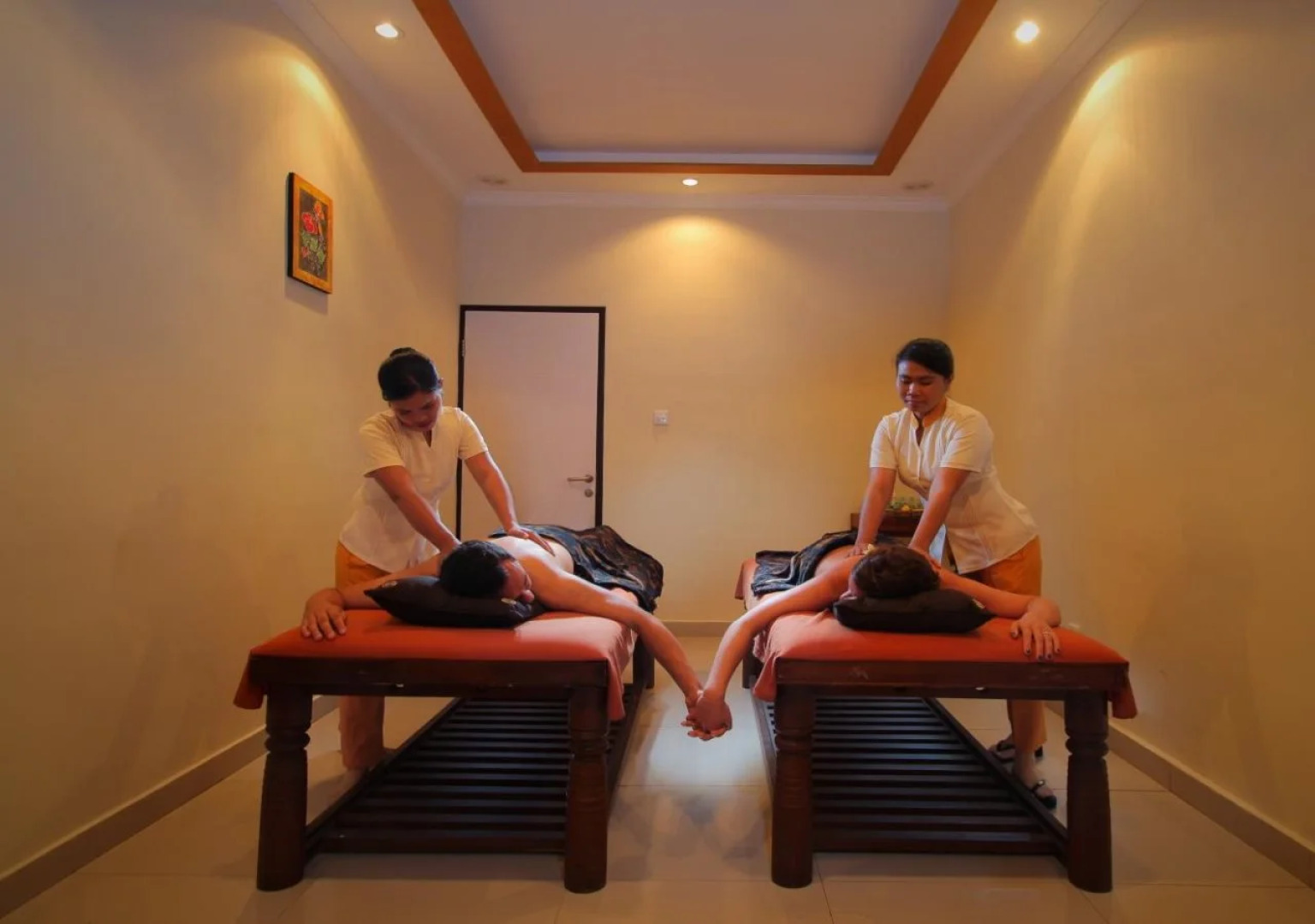 Tonys Villas & Resort