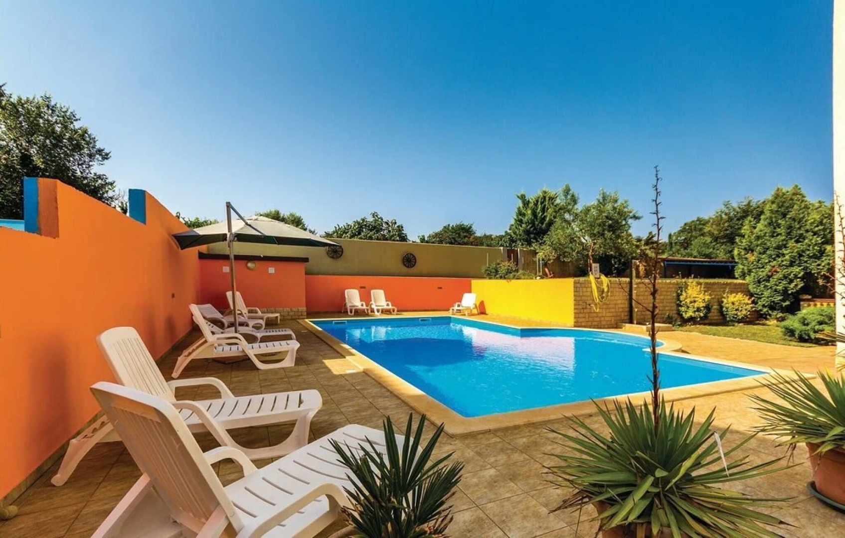 Stunning Home in Volme With Wifi and 2 Bedrooms