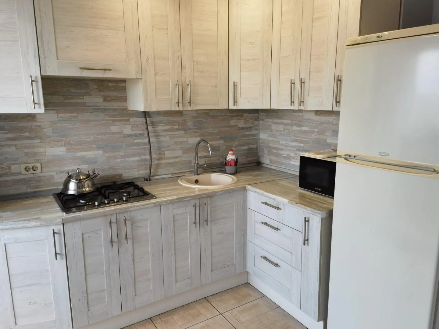 ZNS Rent (ЗНС Рент) на улице Луначарского 49