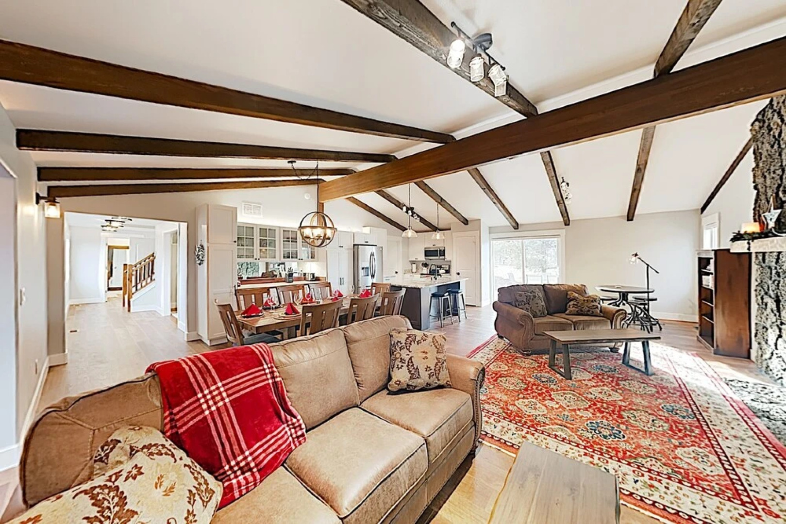 New Listing! Lavish New-build W/ Hot Tub & Firepit 3 Bedroom Home