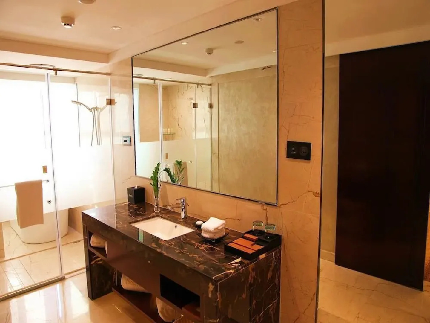 Yinchuan Shangling Boston Hotel