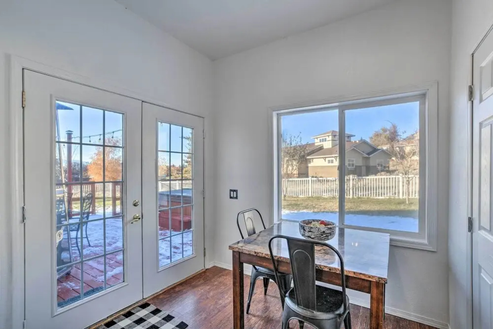 Alluring Home w/ Fire Pit < 1/2 Mi to Oit!