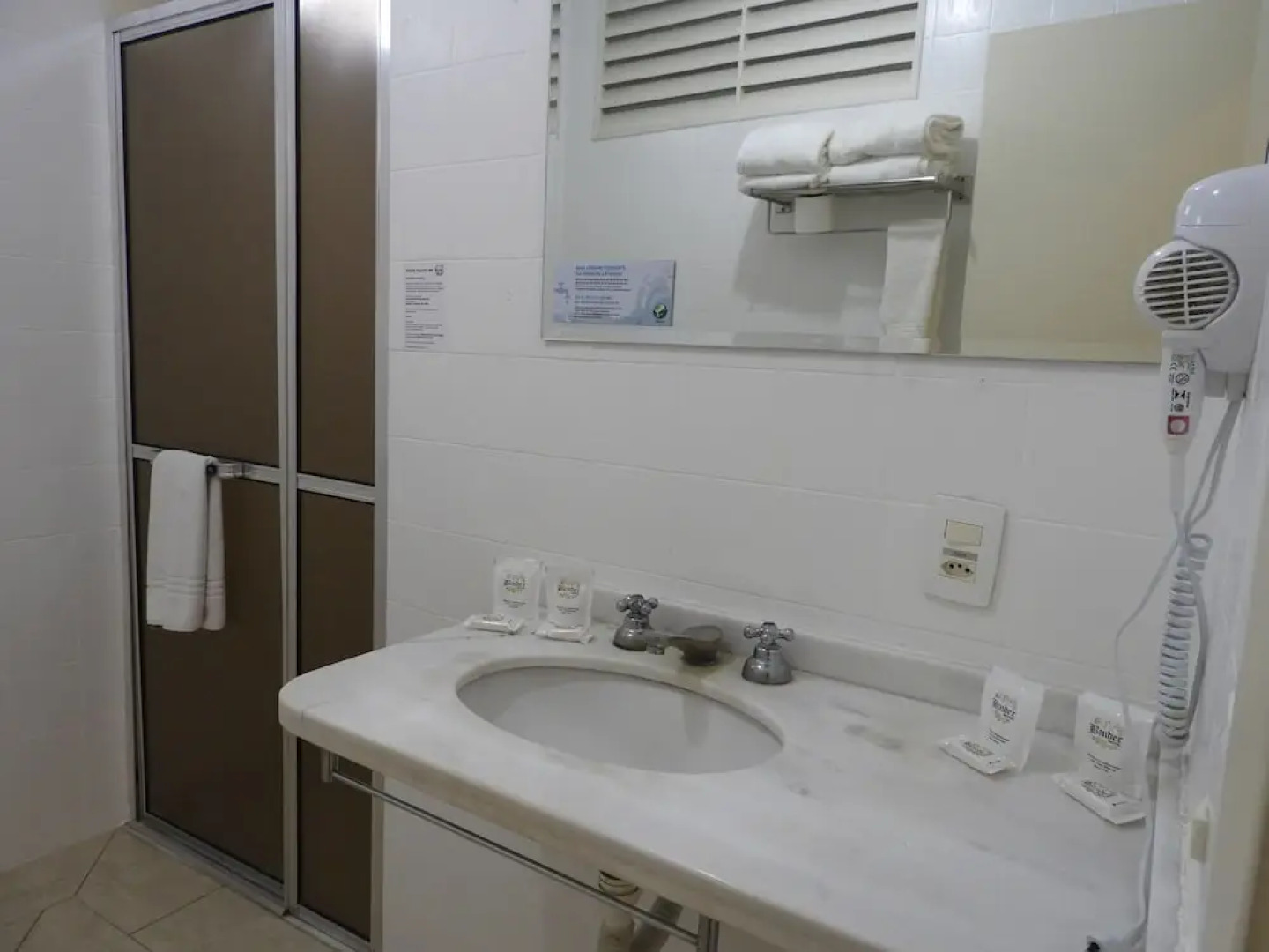 Binder Hotel Quality Inn