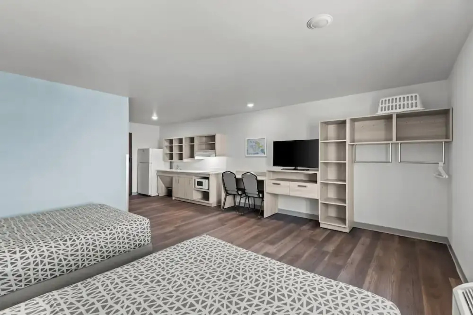 Woodspring Suites Coralville Iowa City