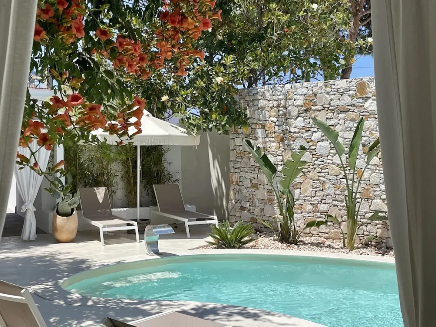 Byblos Aria-The Seaside Luxury Villa