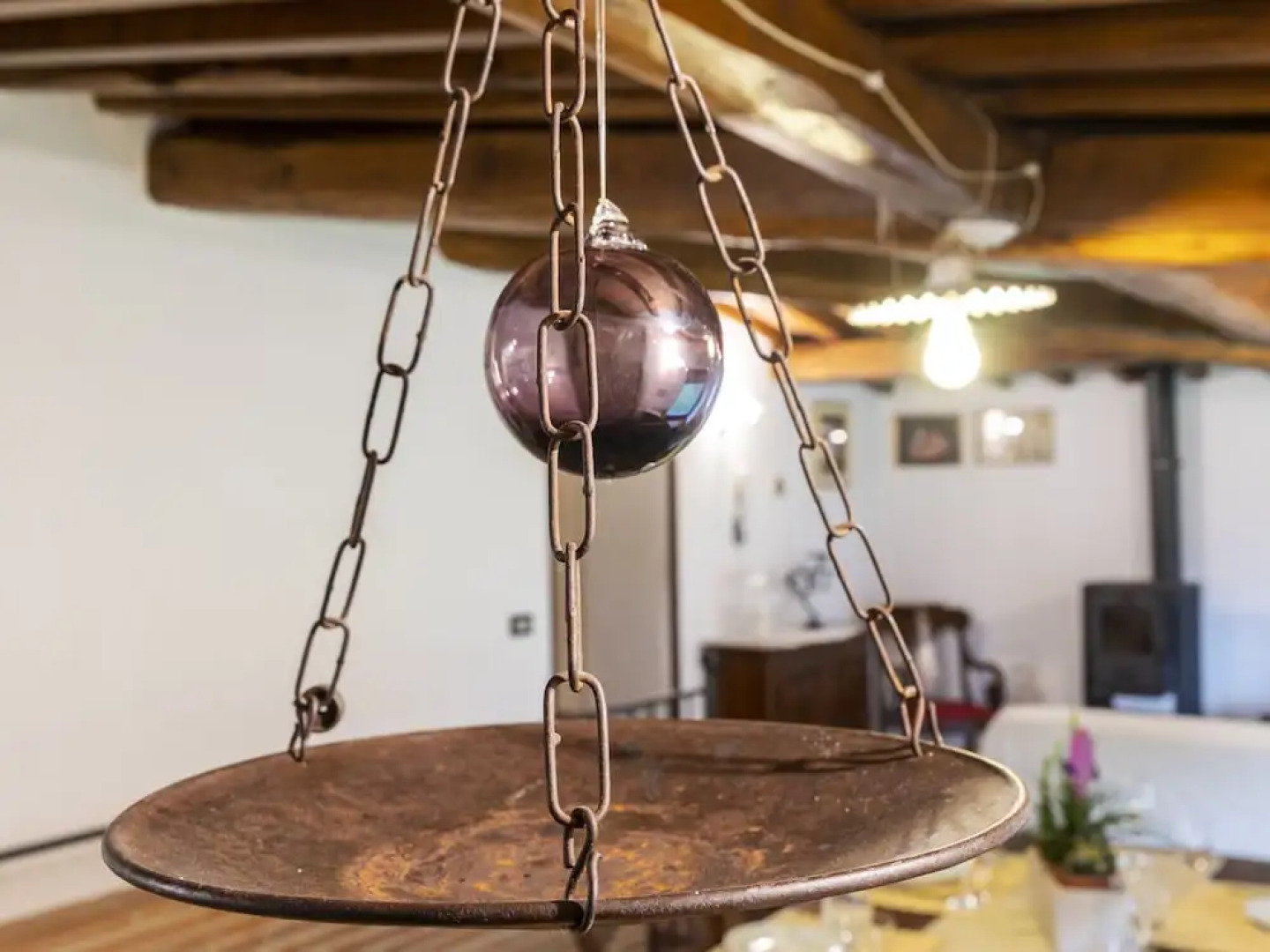 Vintage Holiday Home in Montemagno Camaiore With Sauna