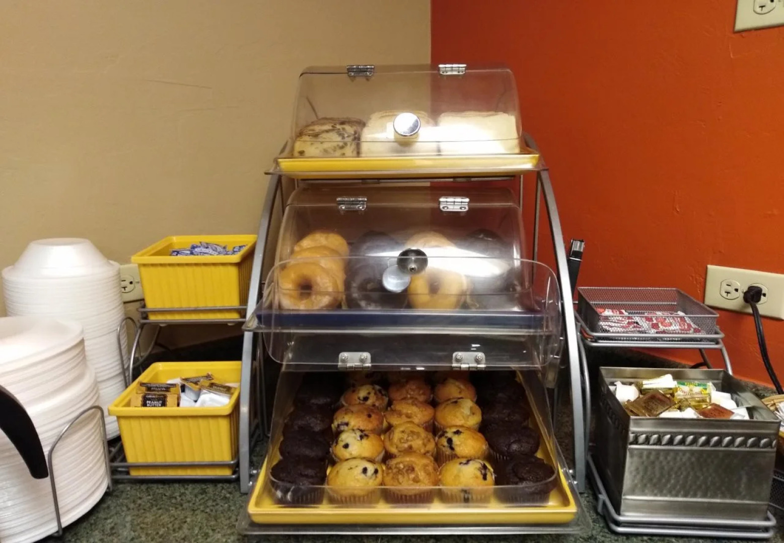 Days Inn by Wyndham Montrose