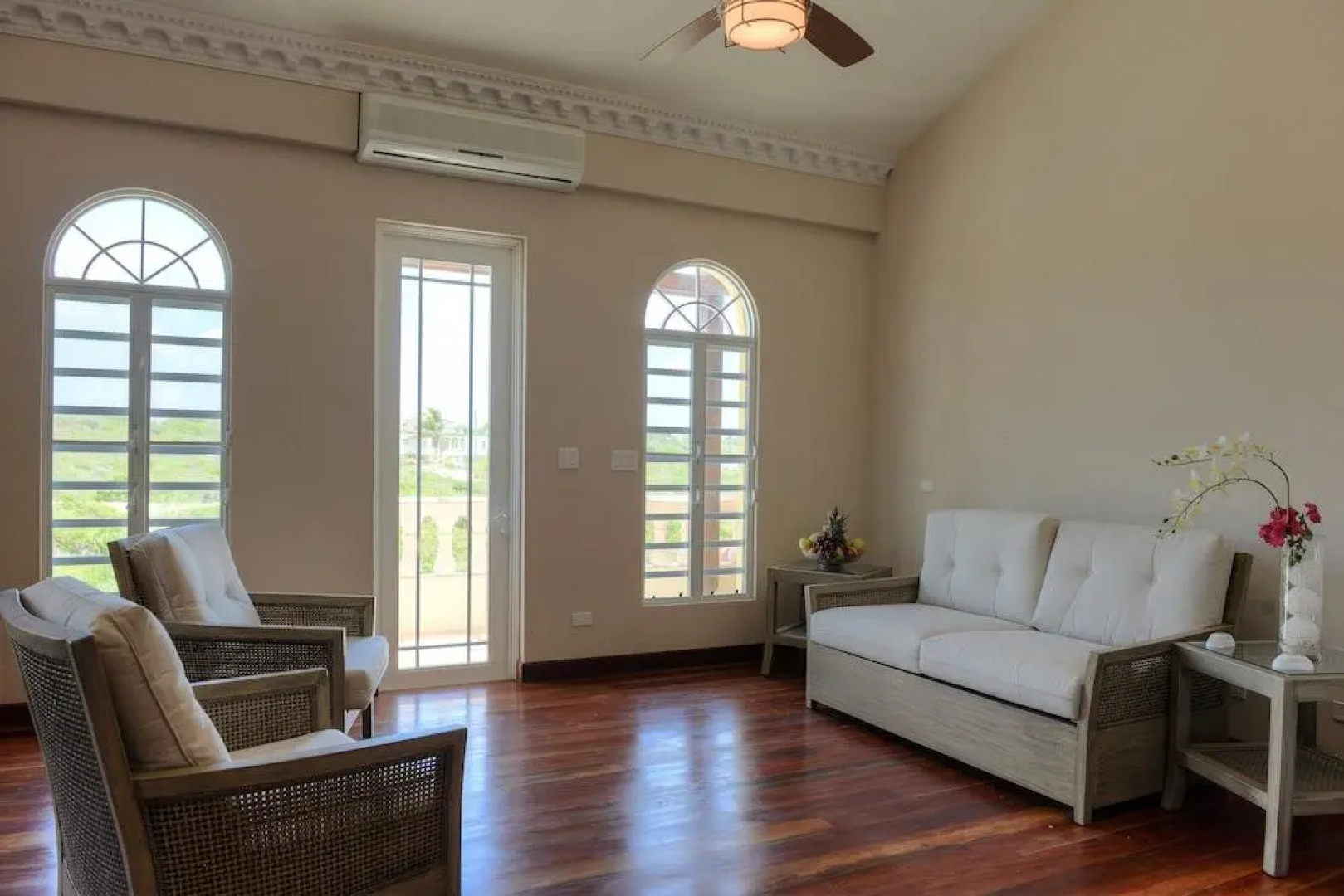 Crystal Sunrise Villa