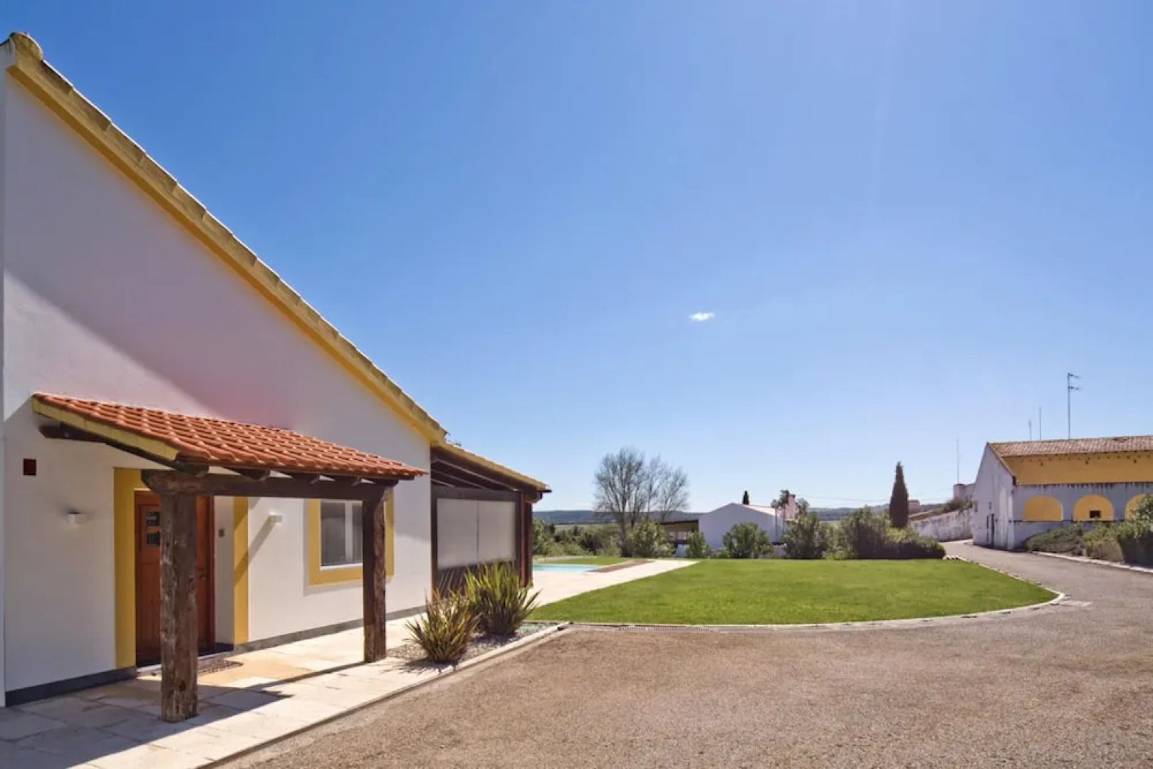 Villa With one Bedroom in Mora, With Private Pool, Furnished Terrace a