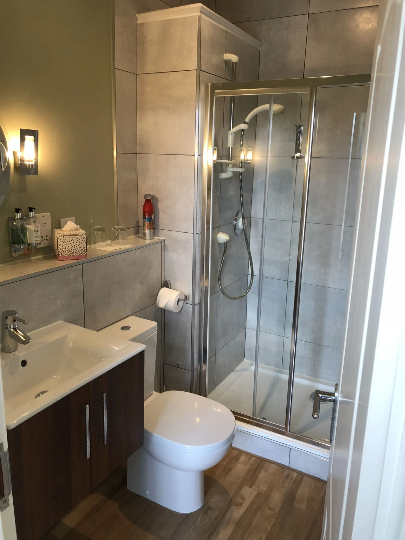 The Glenerne Guest House