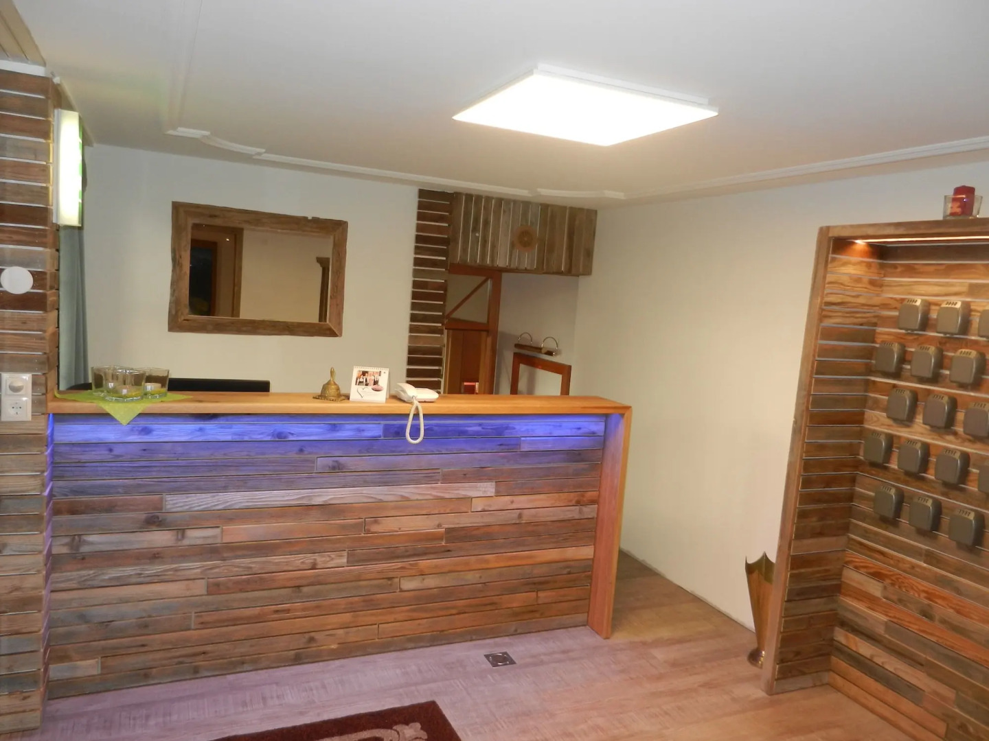 Hotel & Apart Central