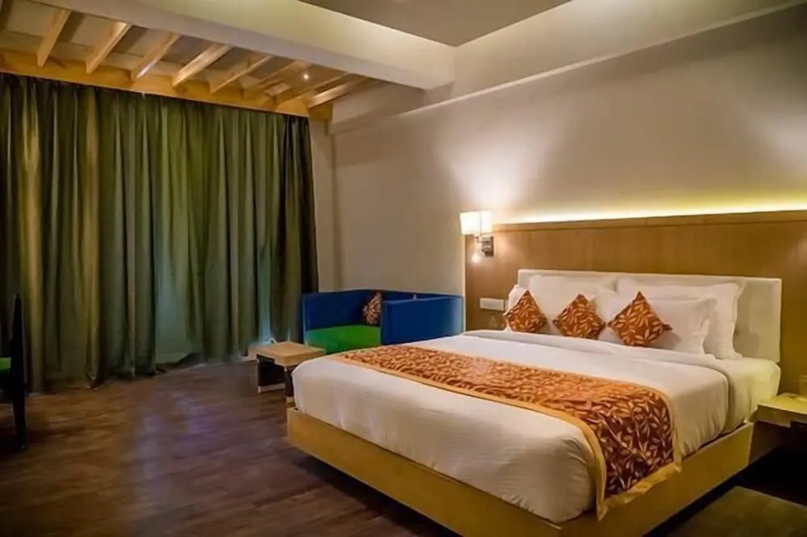 Via Lakhela Resort & Spa