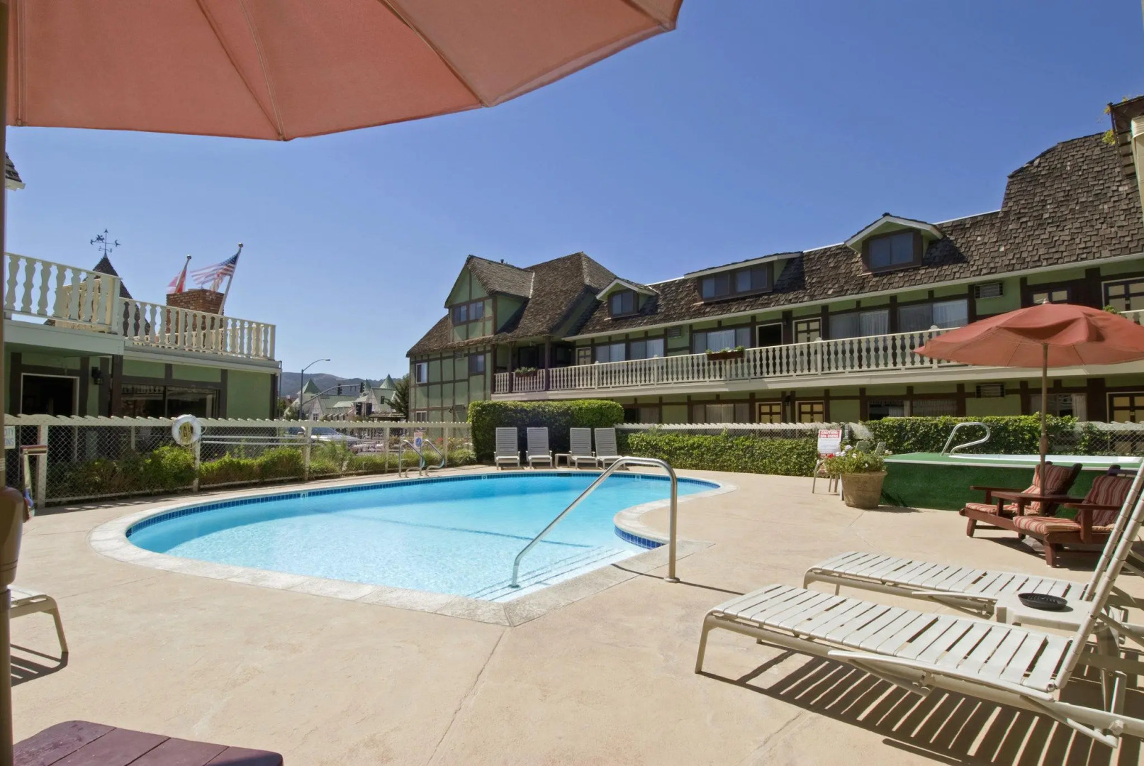 Svendsgaard's Danish Lodge Americas Best Value Inn